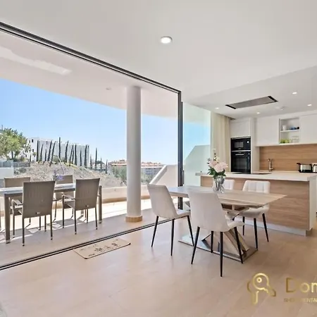 Luxury Flat In Higueron West *