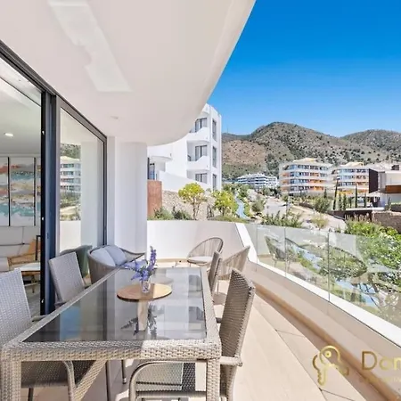 Апартаменты Luxury Flat In Higueron West