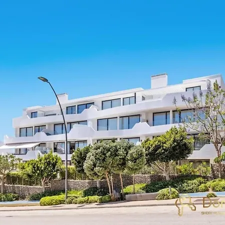 Luxury Flat In Higueron West *