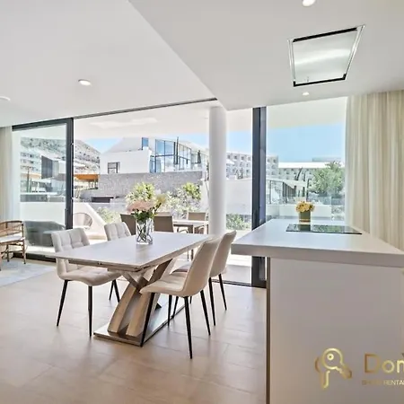 Luxury Flat In Higueron West Апартаменты *